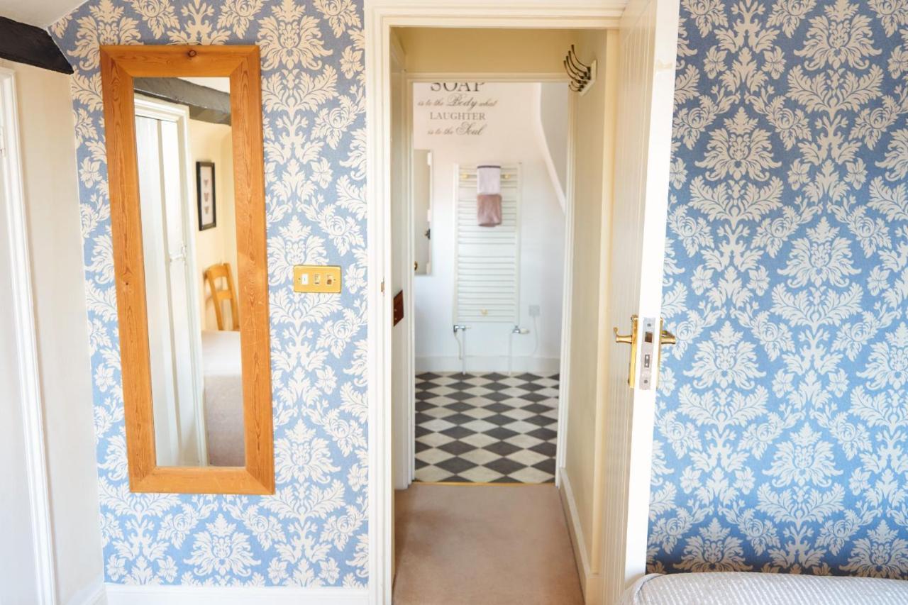 월링포드 The Coachmakers Arms B&B 외부 사진